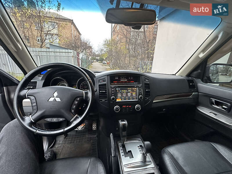 Позашляховик / Кросовер Mitsubishi Pajero Wagon 2013 в Черкасах фото 64 Позашляховик / Кросовер Mitsubishi Pajero Wagon 2013 в Черкасах