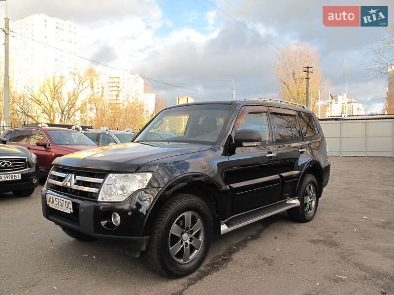 Внедорожник / Кроссовер Mitsubishi Pajero Wagon 2007 в Киеве фото 4 Внедорожник / Кроссовер Mitsubishi Pajero Wagon 2007 в Киеве