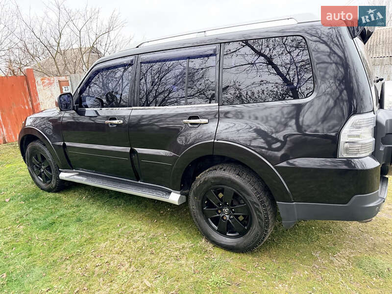 Позашляховик / Кросовер Mitsubishi Pajero Wagon 2008 в Харкові