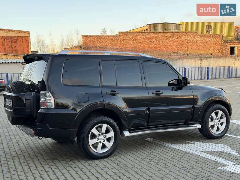 Внедорожник / Кроссовер Mitsubishi Pajero Wagon 2008 в Тернополе