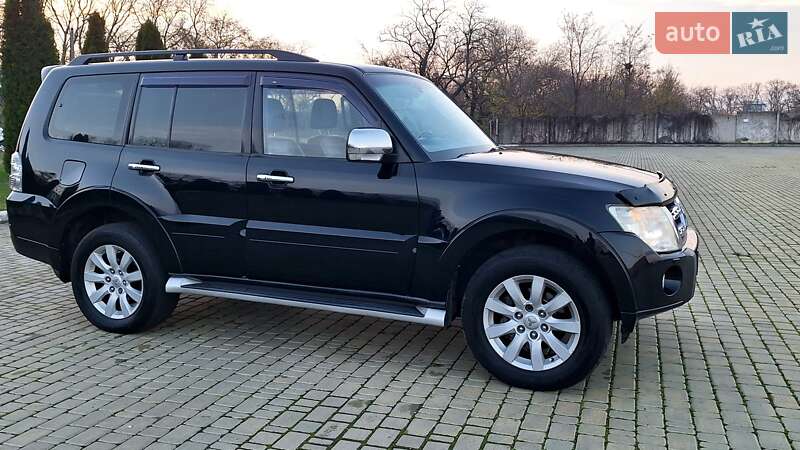 Внедорожник / Кроссовер Mitsubishi Pajero Wagon 2010 в Одессе