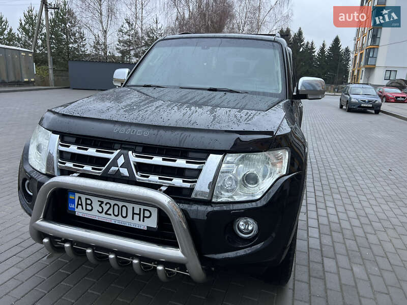 Внедорожник / Кроссовер Mitsubishi Pajero Wagon 2012 в Виннице