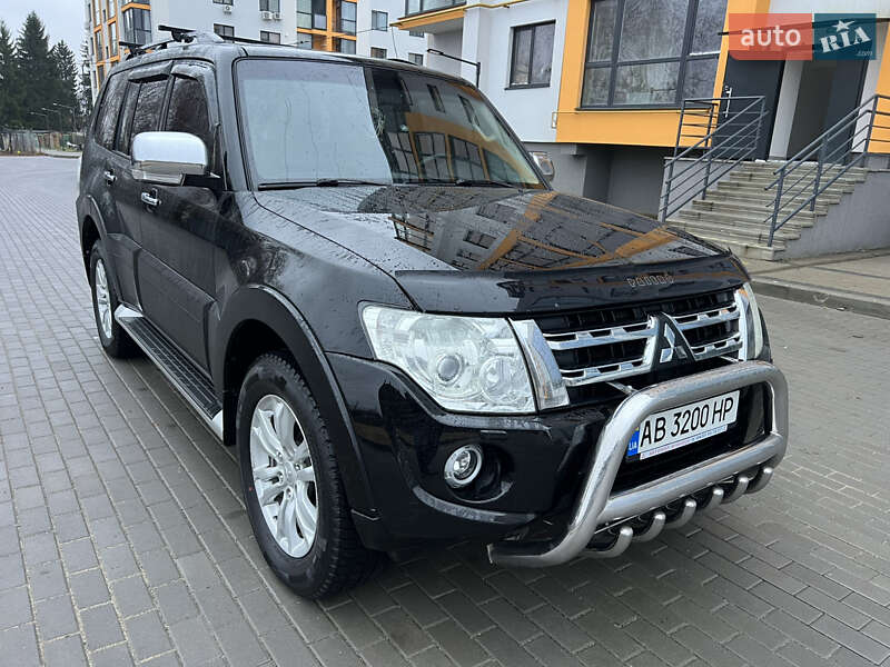 Внедорожник / Кроссовер Mitsubishi Pajero Wagon 2012 в Виннице