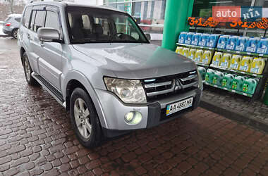 Позашляховик / Кросовер Mitsubishi Pajero Wagon 2007 в Львові