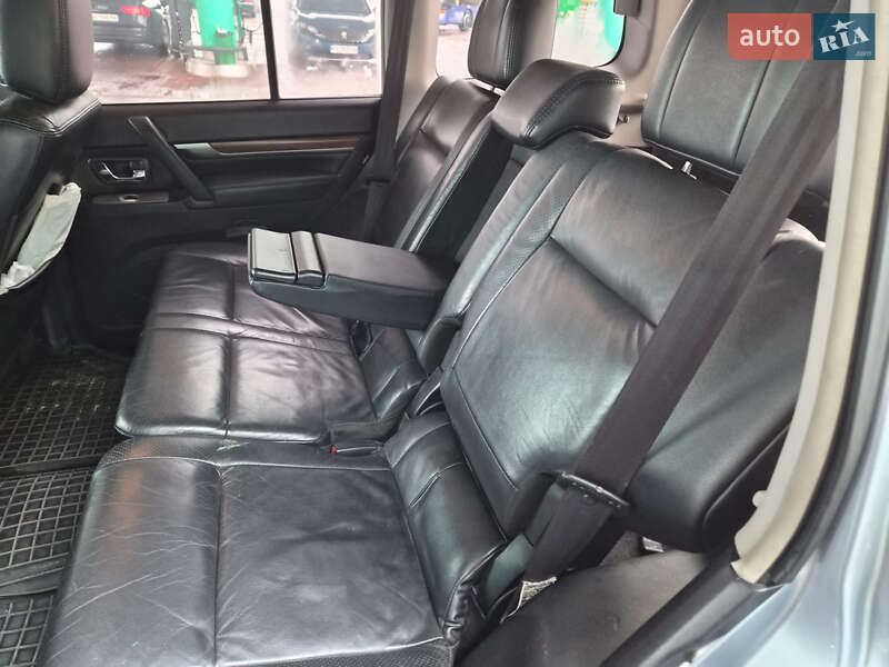 Внедорожник / Кроссовер Mitsubishi Pajero Wagon 2007 в Львове