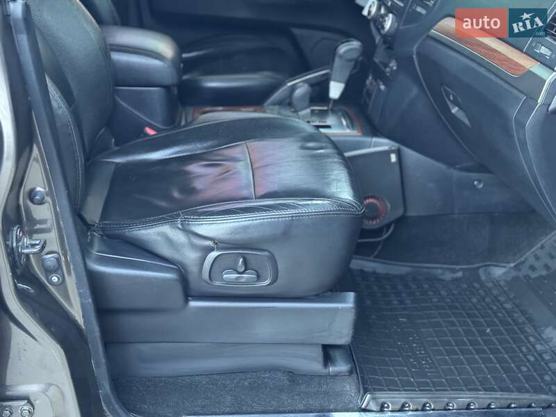 Внедорожник / Кроссовер Mitsubishi Pajero Wagon 2010 в Сарнах