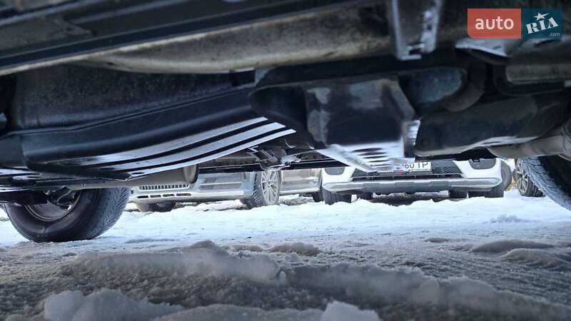 Внедорожник / Кроссовер Mitsubishi Pajero Wagon 2013 в Львове