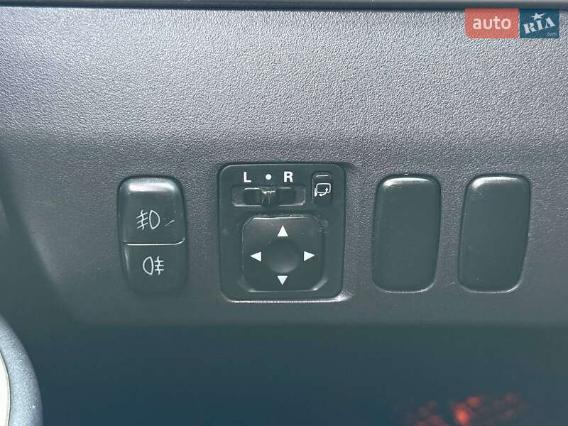 Внедорожник / Кроссовер Mitsubishi Pajero Wagon 2007 в Одессе фото 25 Внедорожник / Кроссовер Mitsubishi Pajero Wagon 2007 в Одессе