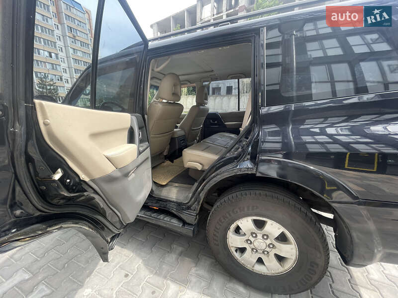 Внедорожник / Кроссовер Mitsubishi Pajero Wagon 2006 в Киеве