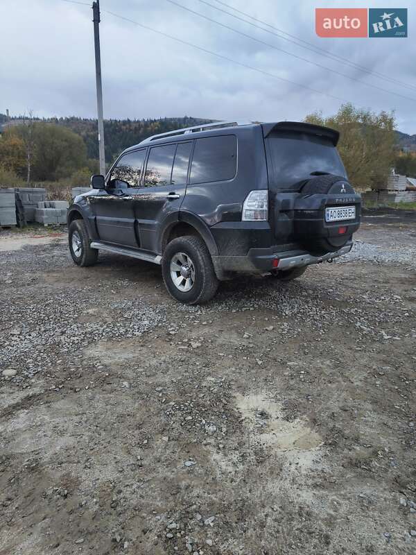 Внедорожник / Кроссовер Mitsubishi Pajero Wagon 2008 в Межгорье фото Внедорожник / Кроссовер Mitsubishi Pajero Wagon 2008 в Межгорье