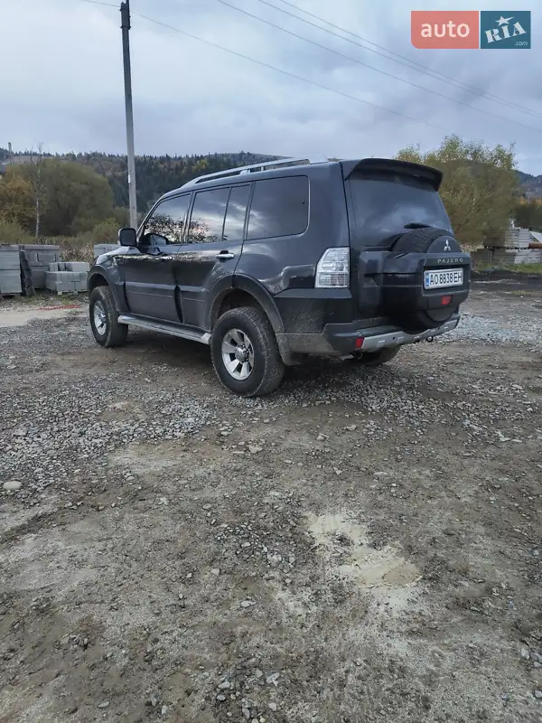 Mitsubishi Pajero Wagon