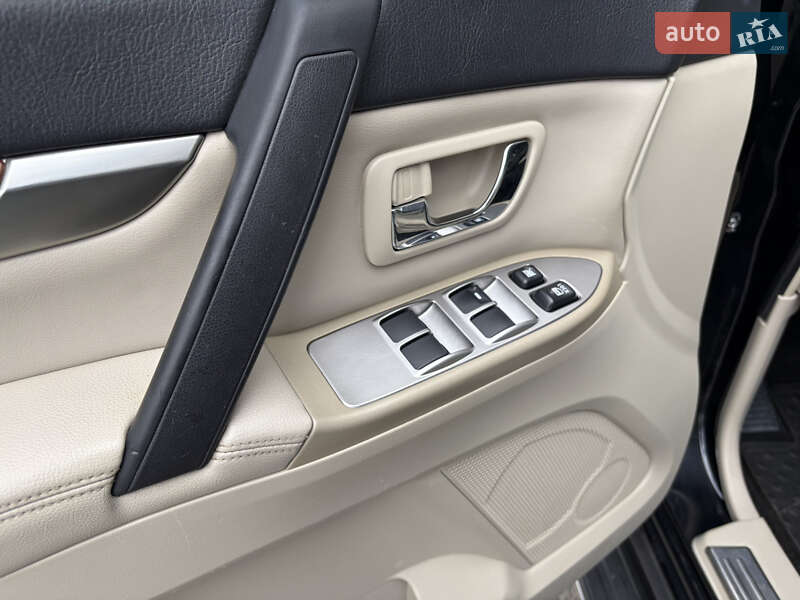 Позашляховик / Кросовер Mitsubishi Pajero Wagon 2007 в Харкові фото 14 Позашляховик / Кросовер Mitsubishi Pajero Wagon 2007 в Харкові