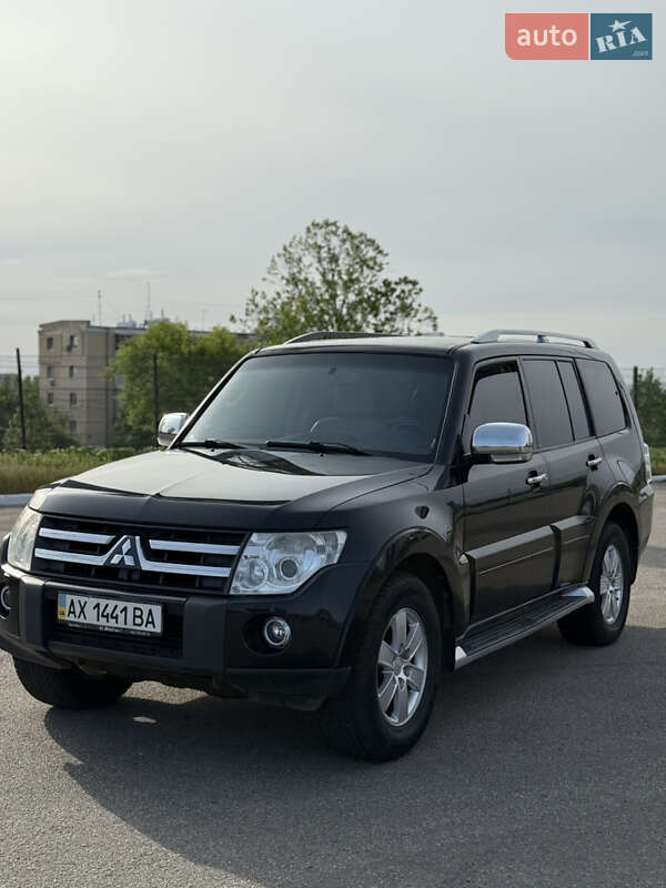 Позашляховик / Кросовер Mitsubishi Pajero Wagon 2007 в Харкові