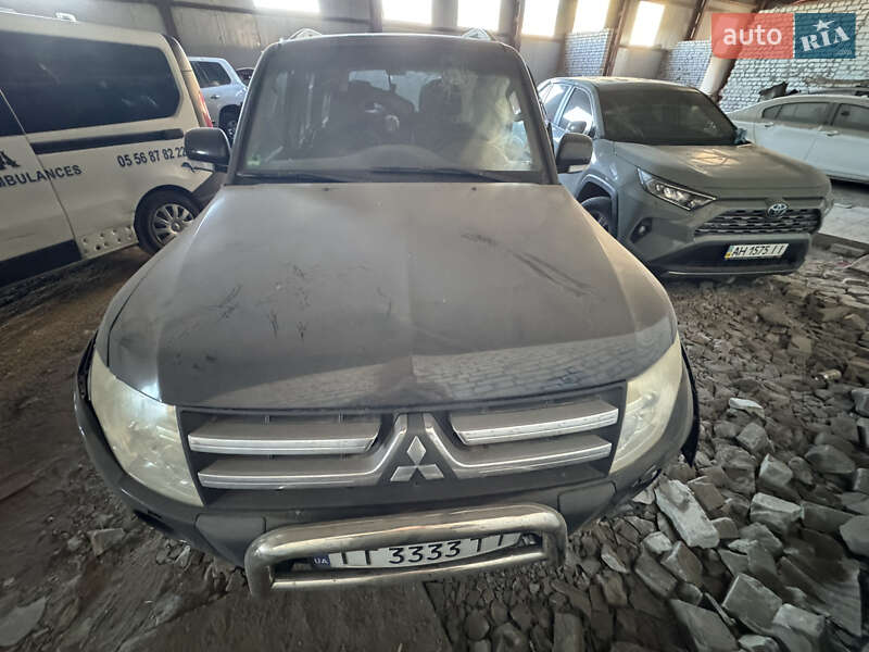 Позашляховик / Кросовер Mitsubishi Pajero Wagon 2007 в Харкові фото 9 Позашляховик / Кросовер Mitsubishi Pajero Wagon 2007 в Харкові