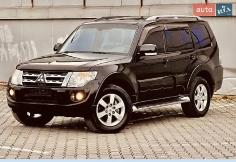 Mitsubishi Pajero Wagon