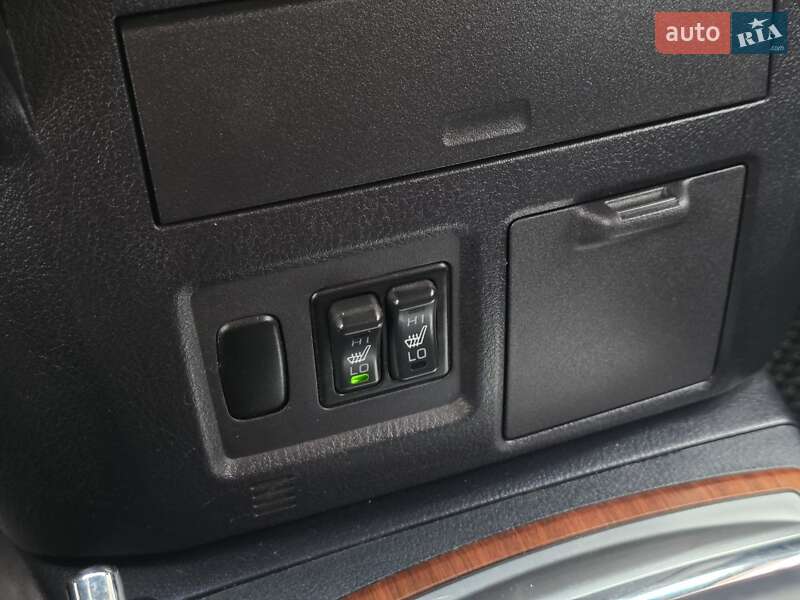 Внедорожник / Кроссовер Mitsubishi Pajero Wagon 2007 в Тернополе