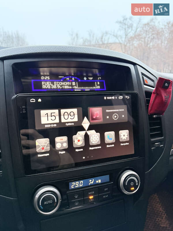 Позашляховик / Кросовер Mitsubishi Pajero Wagon 2008 в Кривому Розі