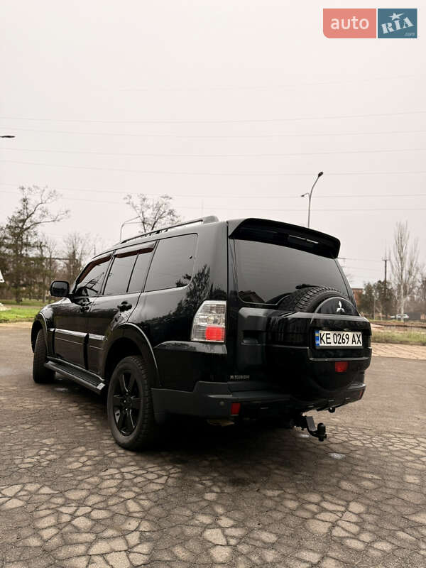Позашляховик / Кросовер Mitsubishi Pajero Wagon 2008 в Кривому Розі