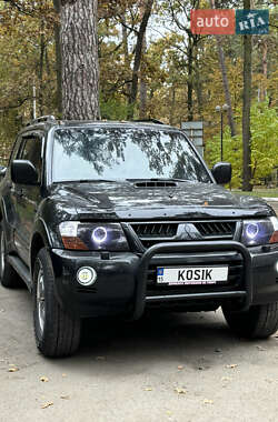 Внедорожник / Кроссовер Mitsubishi Pajero Wagon 2004 в Ирпене