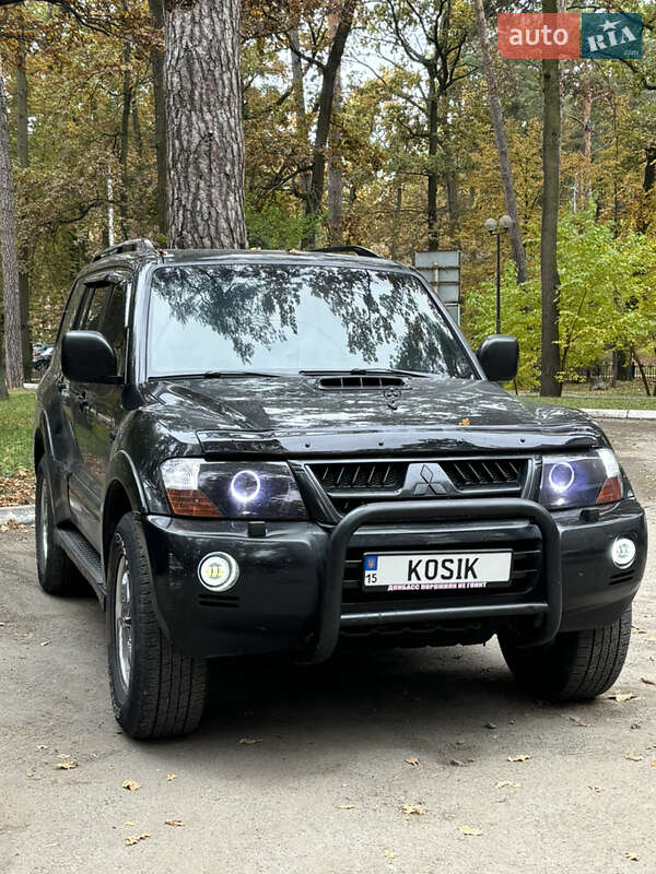 Mitsubishi Pajero Wagon 2004