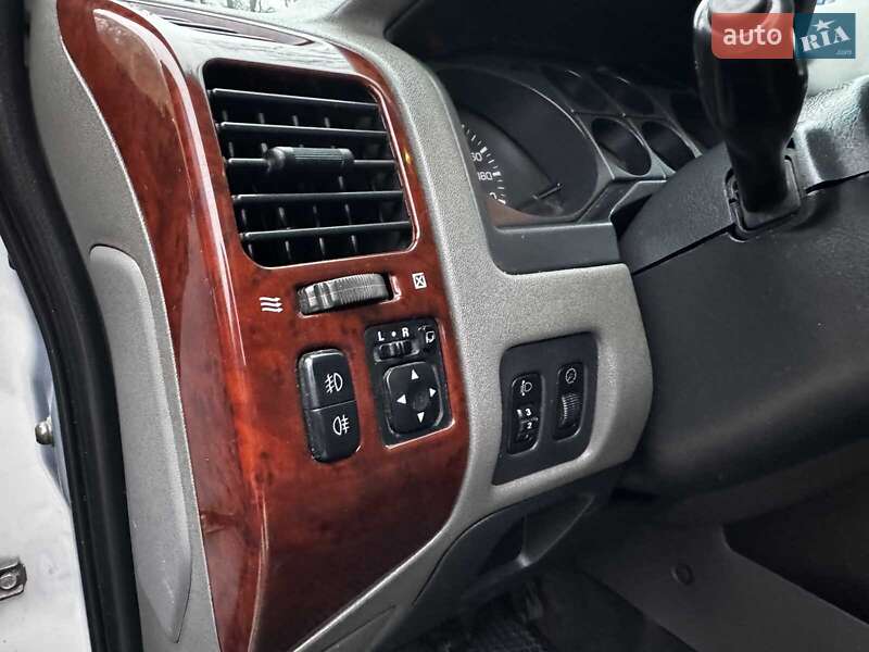 Внедорожник / Кроссовер Mitsubishi Pajero Wagon 2006 в Киеве фото 18 Внедорожник / Кроссовер Mitsubishi Pajero Wagon 2006 в Киеве