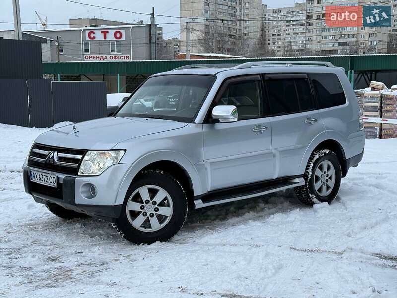 Внедорожник / Кроссовер Mitsubishi Pajero Wagon 2007 в Харькове