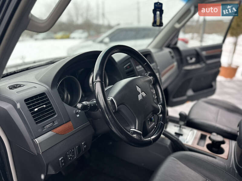 Позашляховик / Кросовер Mitsubishi Pajero Wagon 2008 в Вінниці