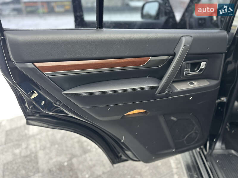 Позашляховик / Кросовер Mitsubishi Pajero Wagon 2008 в Вінниці