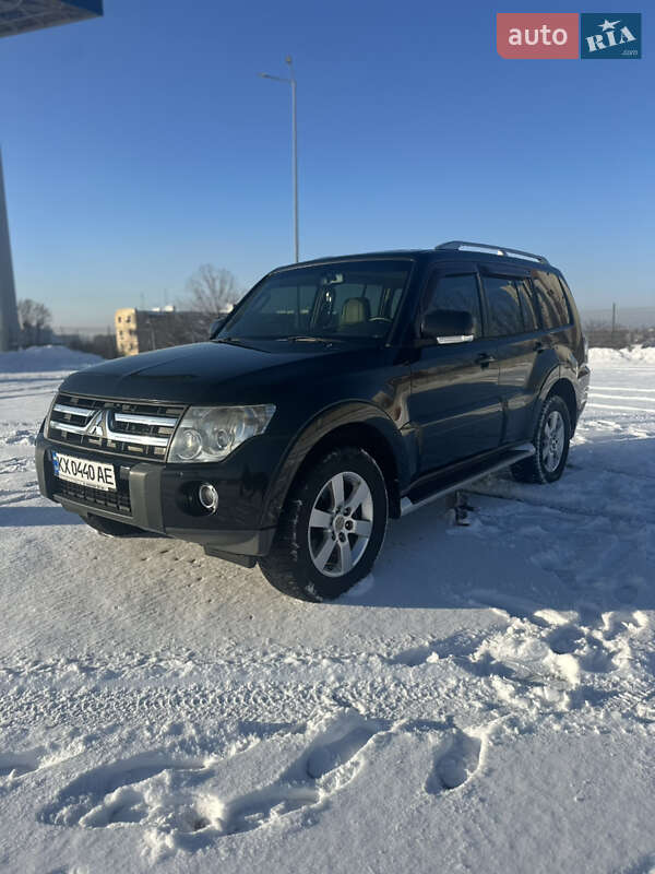 Позашляховик / Кросовер Mitsubishi Pajero Wagon 2007 в Харкові
