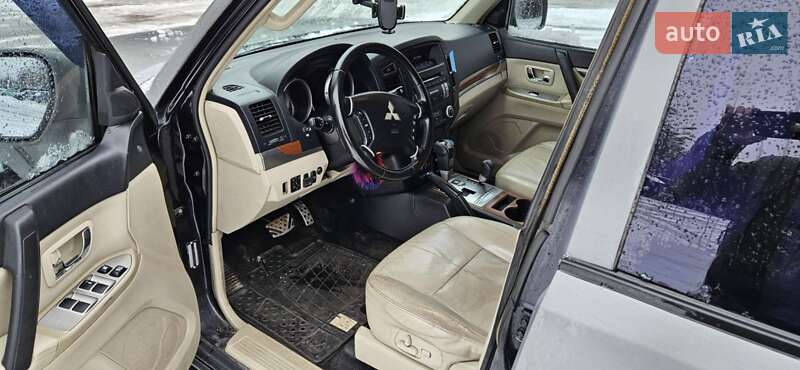 Позашляховик / Кросовер Mitsubishi Pajero Wagon 2008 в Дніпрі