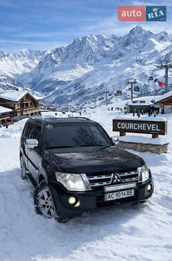 Внедорожник / Кроссовер Mitsubishi Pajero Wagon 2008 в Харькове