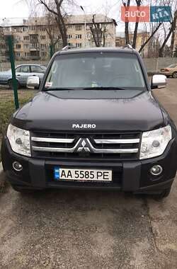 Позашляховик / Кросовер Mitsubishi Pajero Wagon 2007 в Києві