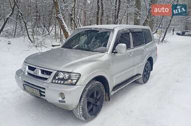 Позашляховик / Кросовер Mitsubishi Pajero Wagon 2006 в Києві