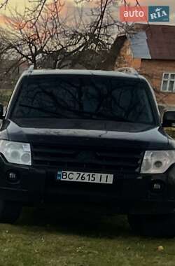 Позашляховик / Кросовер Mitsubishi Pajero Wagon 2008 в Львові