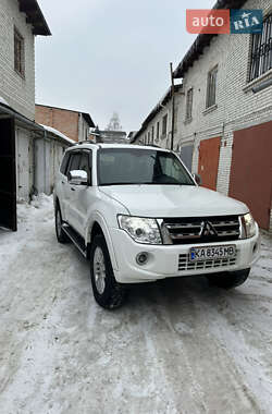 Позашляховик / Кросовер Mitsubishi Pajero Wagon 2013 в Львові