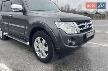 Позашляховик / Кросовер Mitsubishi Pajero Wagon 2012 в Полтаві