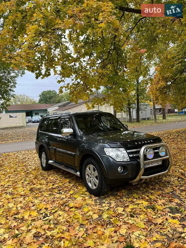 Mitsubishi Pajero Wagon