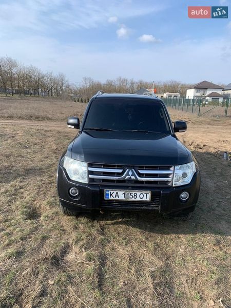 Mitsubishi Pajero Wagon 2008