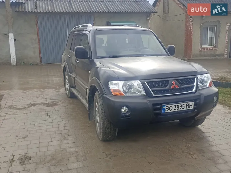 Mitsubishi Pajero Wagon