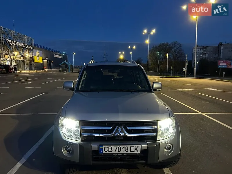 Mitsubishi Pajero Wagon