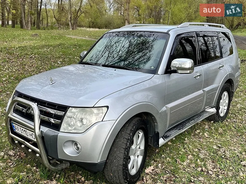 Mitsubishi Pajero Wagon