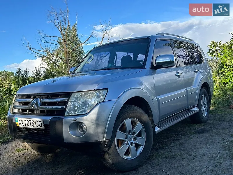 Mitsubishi Pajero Wagon