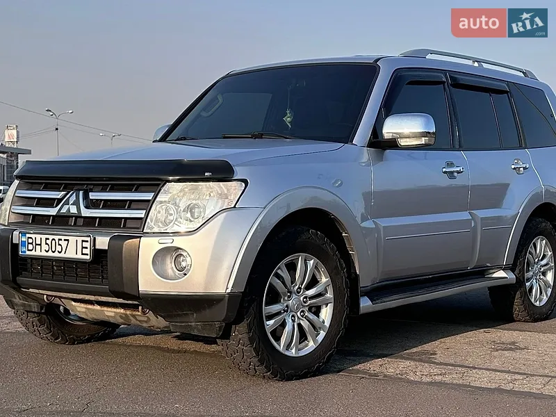 Mitsubishi Pajero Wagon 2007 VIN JMBLYV97W7J002459 фото оголошення 15 з 49