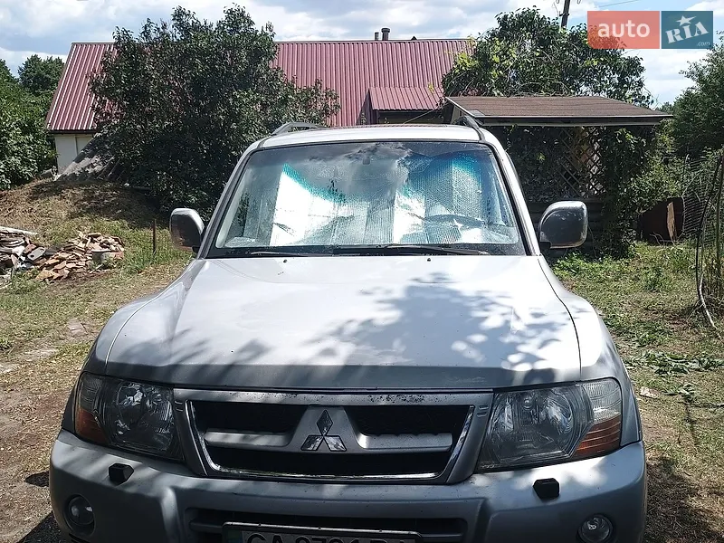 Mitsubishi Pajero Wagon