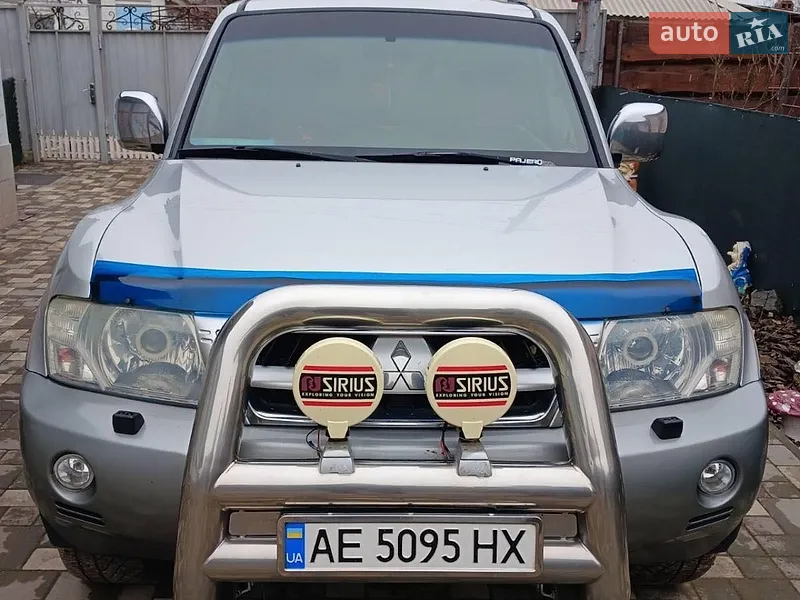Mitsubishi Pajero Wagon 2003