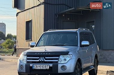 mitsubishi pajero-wagon 2007 в Чернигов от профессионального продавца Віталій