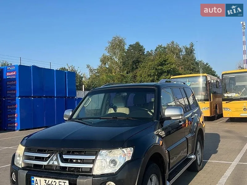 Mitsubishi Pajero Wagon