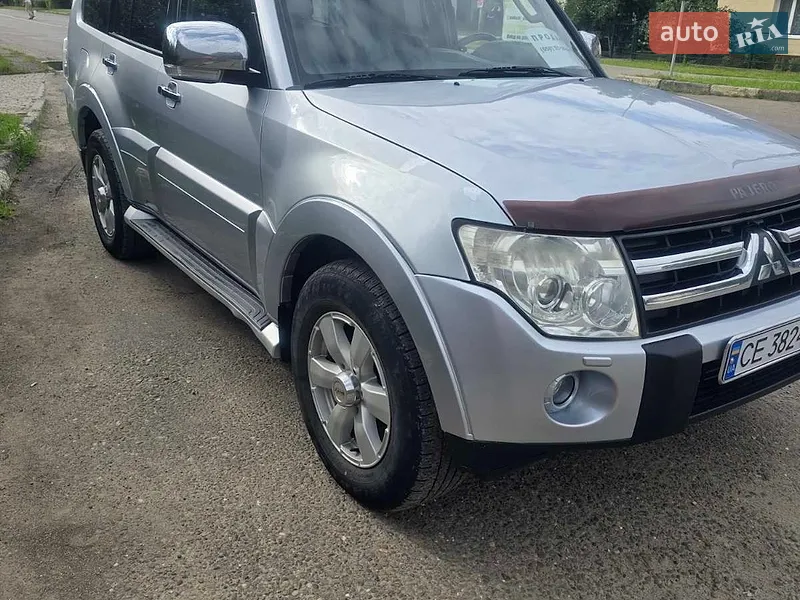 Mitsubishi Pajero Wagon