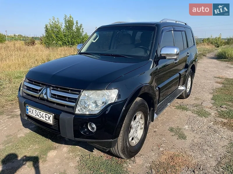 Mitsubishi Pajero Wagon