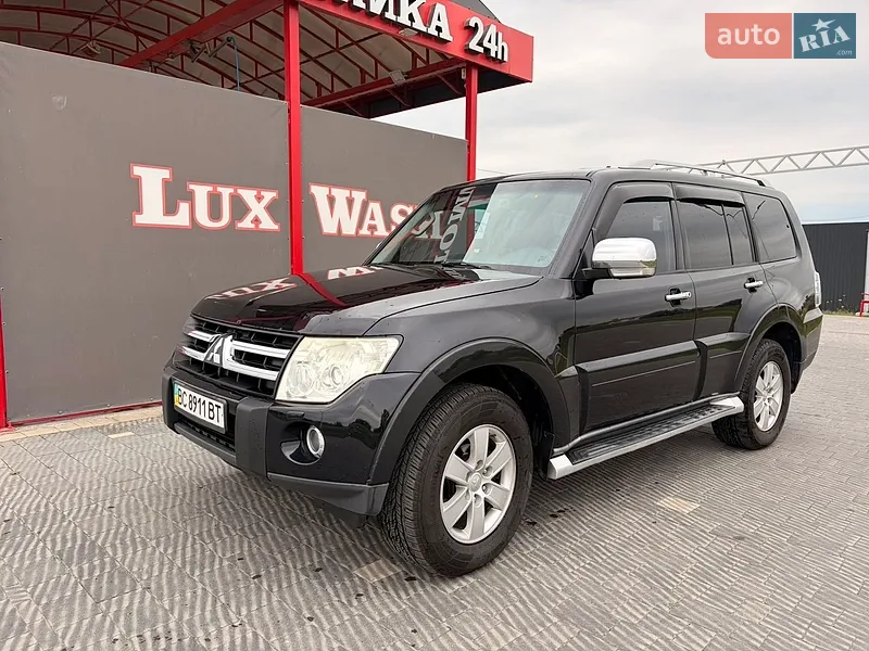 Mitsubishi Pajero Wagon